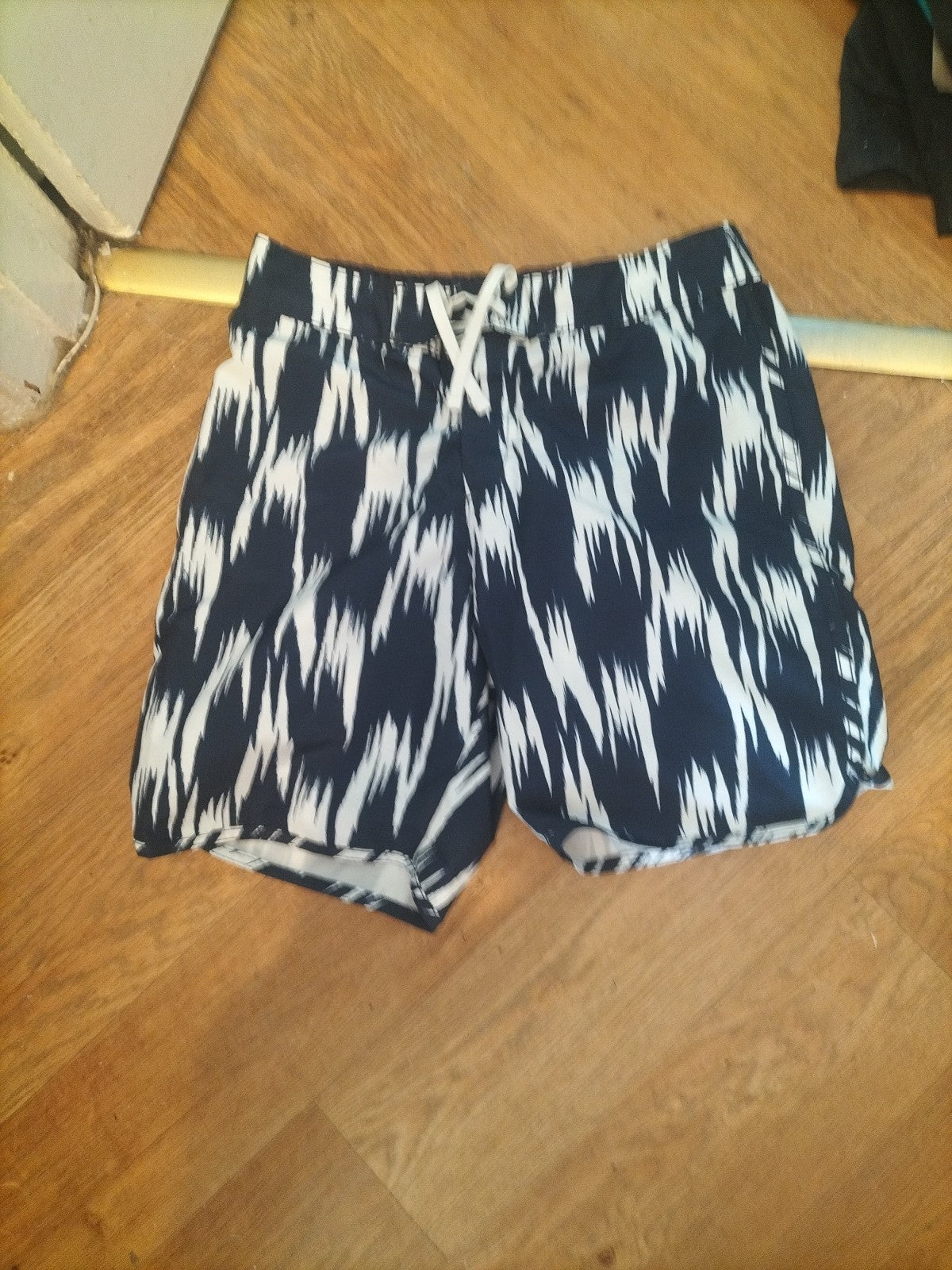 Swim Shorts Navy And White Medium H&M