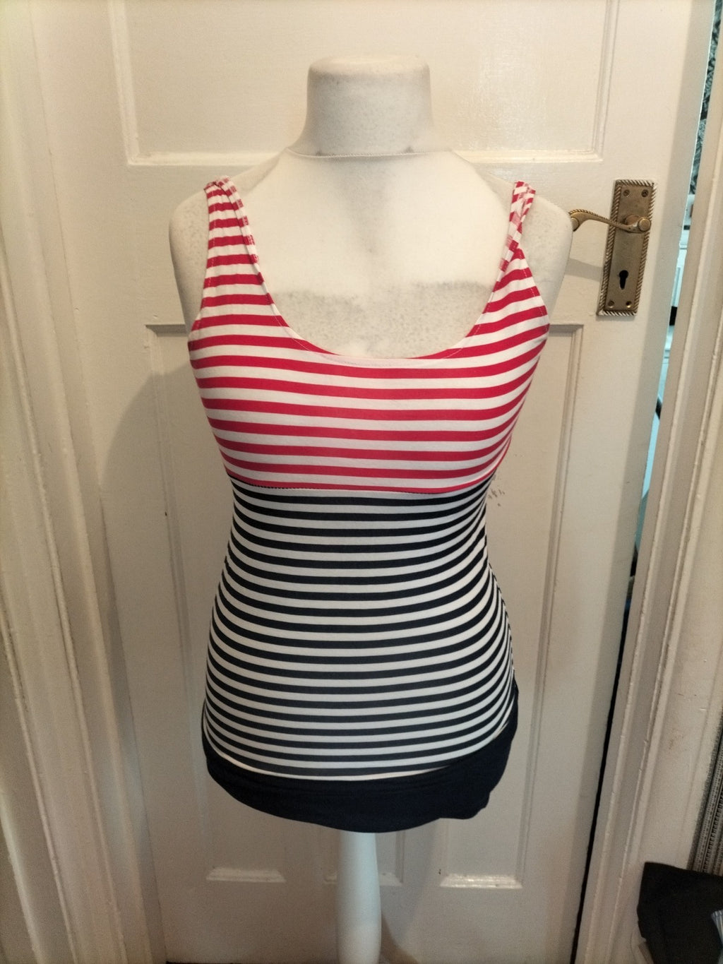 Ladies Beauty Angel Size S/M Striped Open Back Sleeveless Top