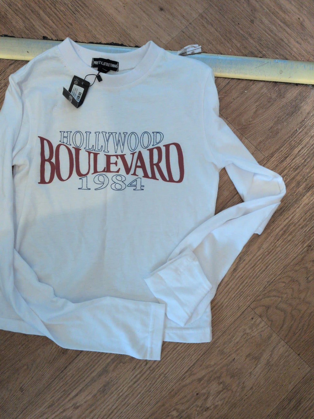 Brand New Prettylittlething 8 White Hollywood Boulevard Fitted Crop Top