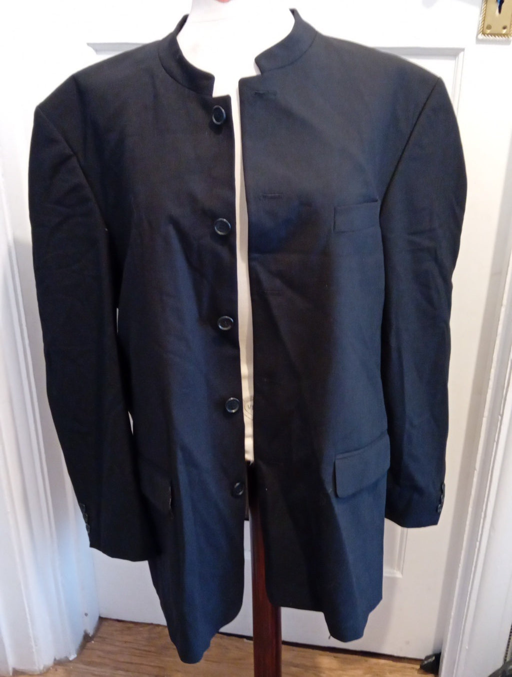 Men's Jonathan Adams Size 42in Black Padded Blazer