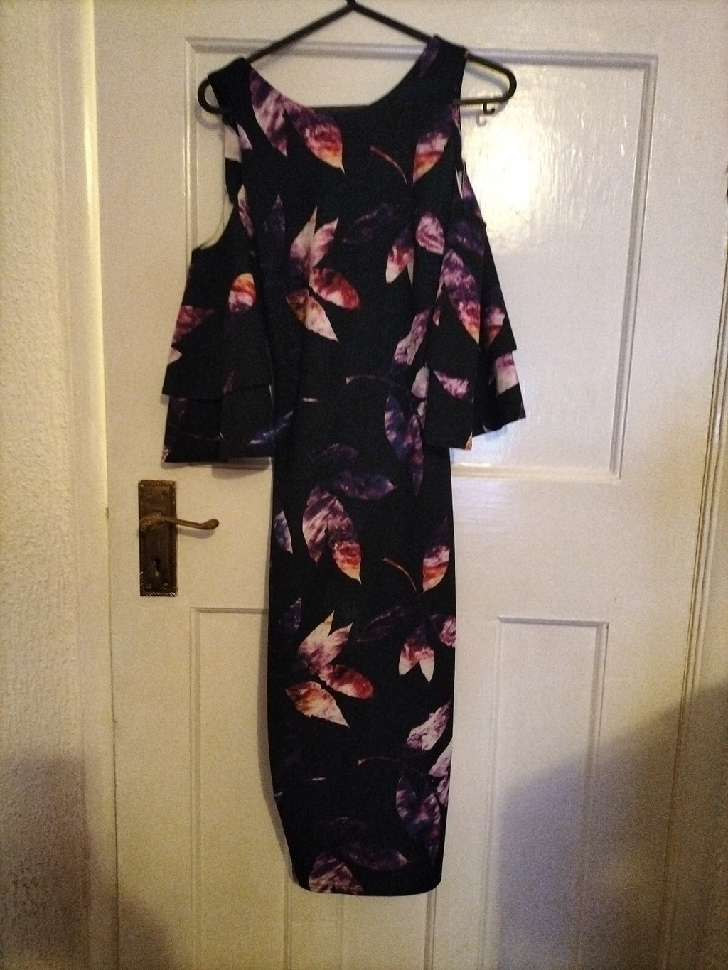 Ladies Ad Lib Size 8 Black Floral Long Dress