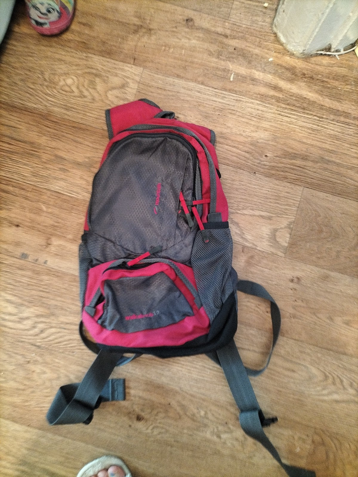 Ladies Mountain Kife Pink And Grey Ruck Sack