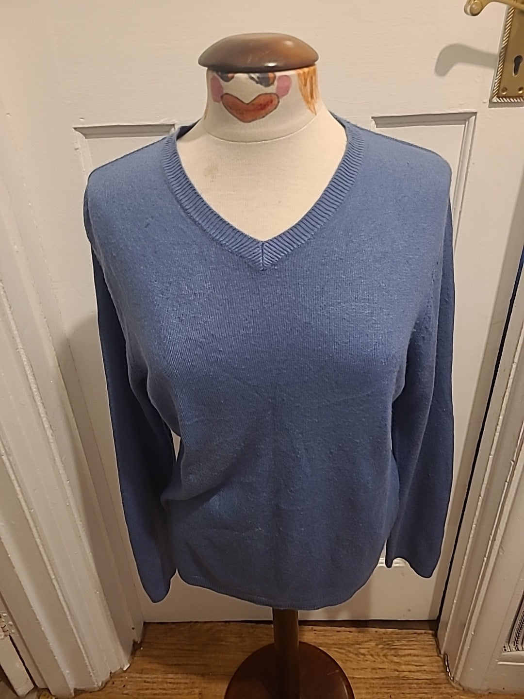 Mens Thomas Nash Size Small Blue V Neck Long Sleeved Pullover Jumper