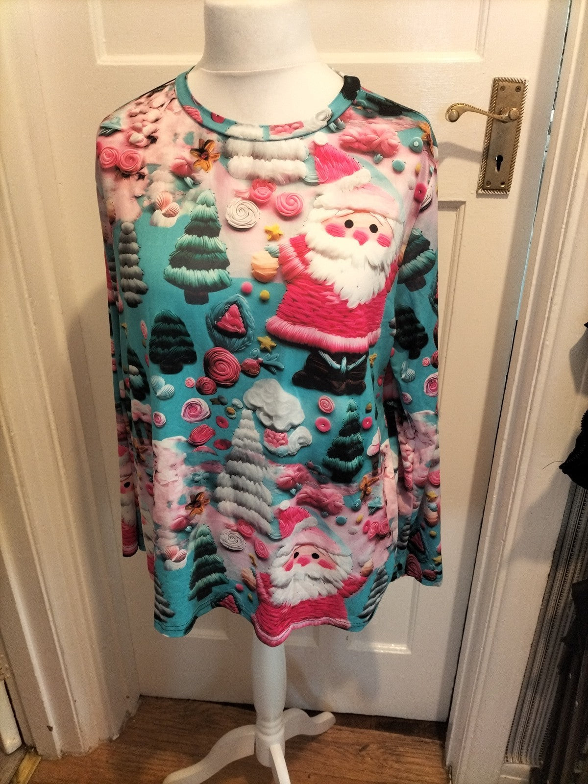 Ladies Size 2XL Multicoloured Long Sleeved Christmas Tshirt