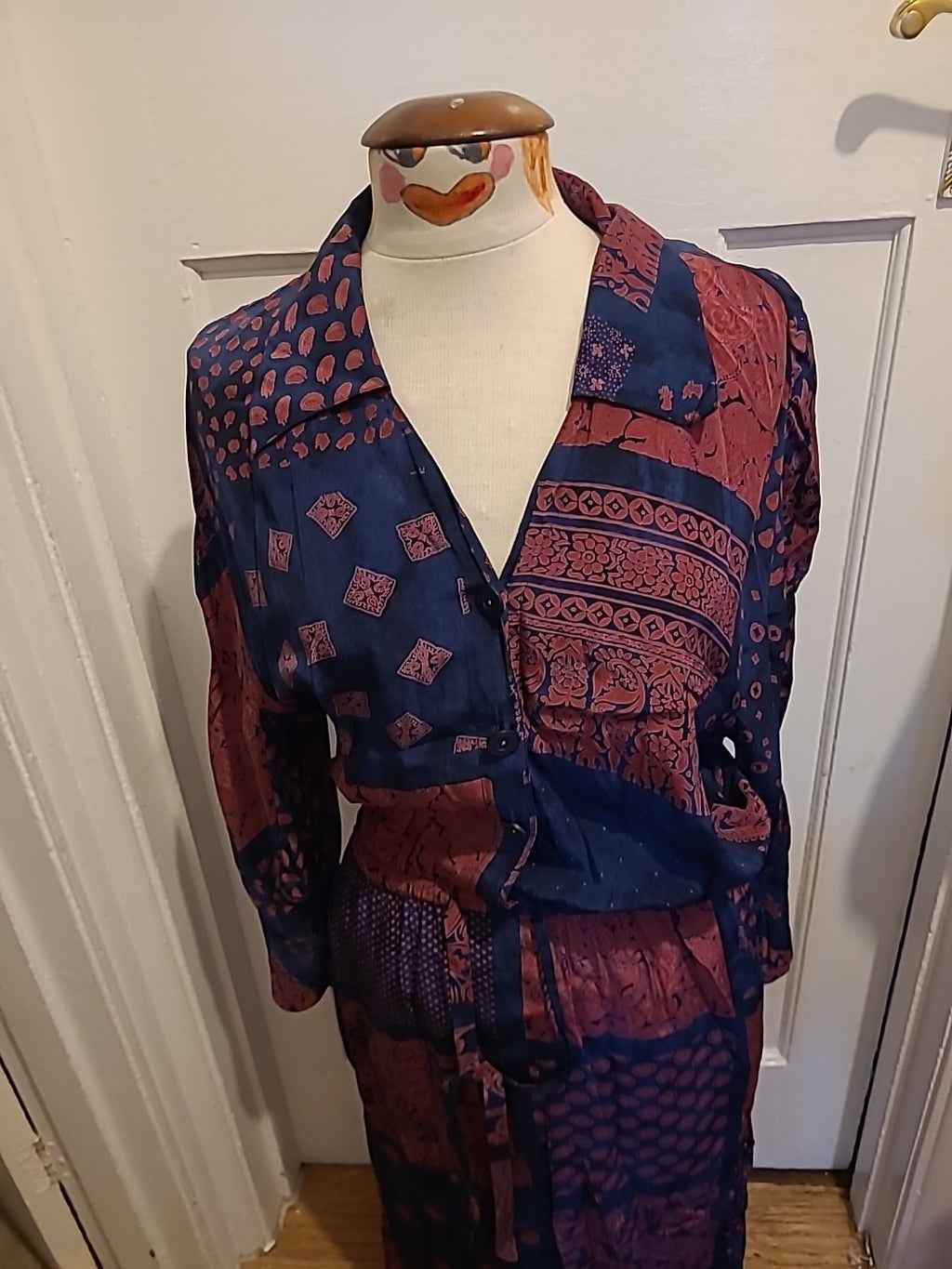 Ladies Size Large Purple/Navy Long Sleeved Fit And Flare Dress