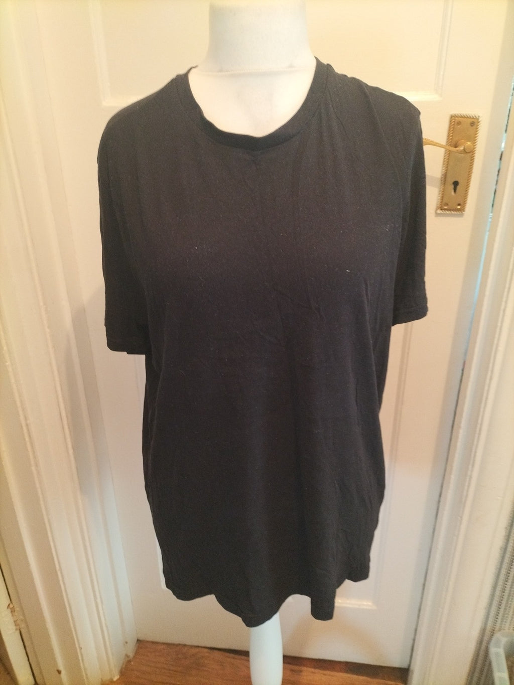 Mens George Size L Black Round Neck Short Sleeved Plain Tshirt