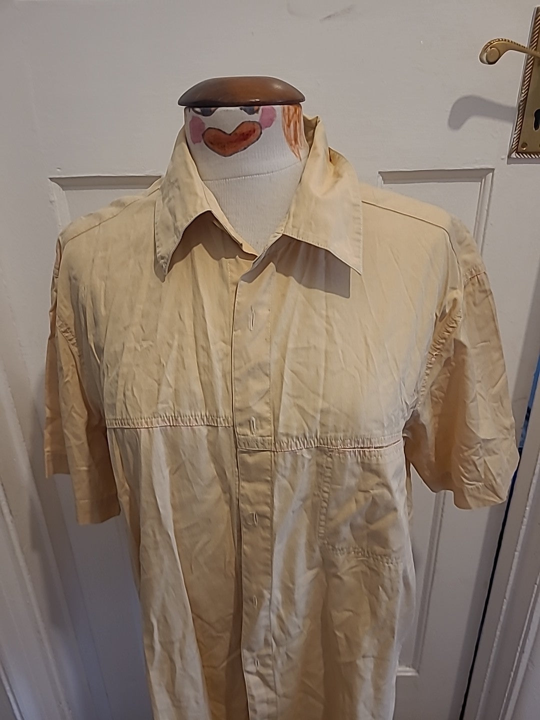 Mens Size 3 Sandy Short Sleeved Shirt