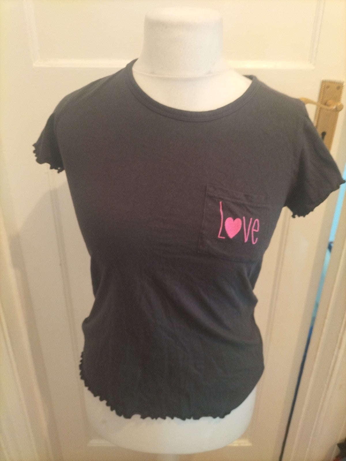 Ladies Love To Dream Size 8-10 Black Love Short Sleeve Pyjama Top