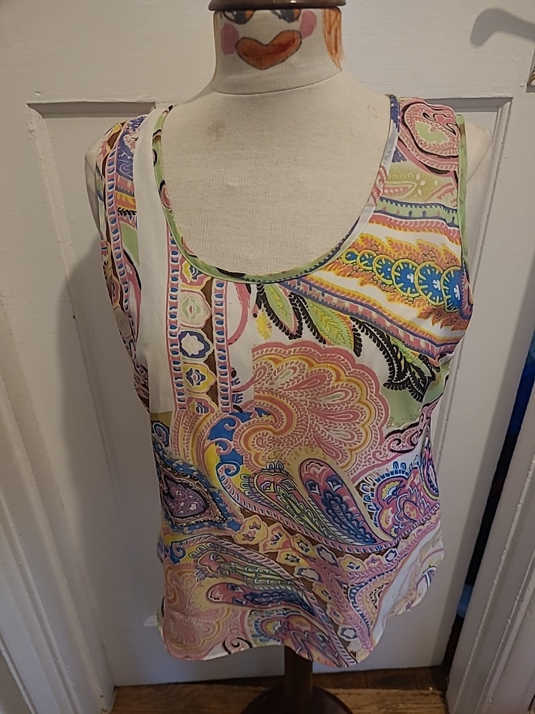 Ladies Size Medium Multicoloured Lined Sleeveless Tshirt