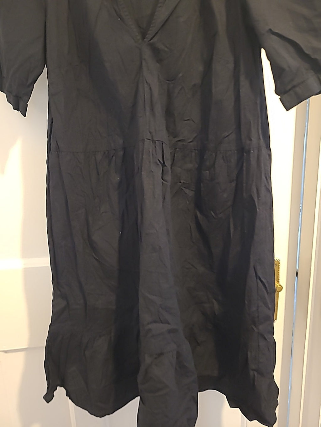 Ladies Asos Size 6 Black Short Sleeved Short Dress