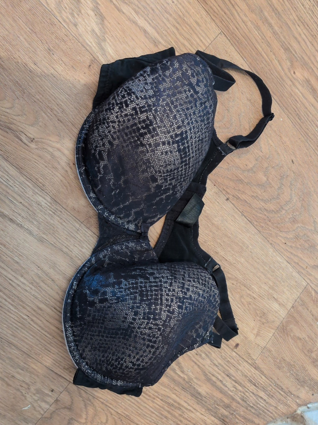 George 40D Black And Beige Padded And Wired Bra