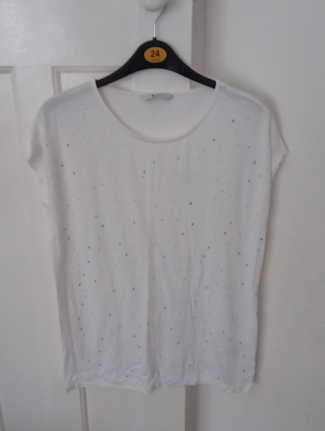 Ladies White T.shirt With Sequins Size 8 TU