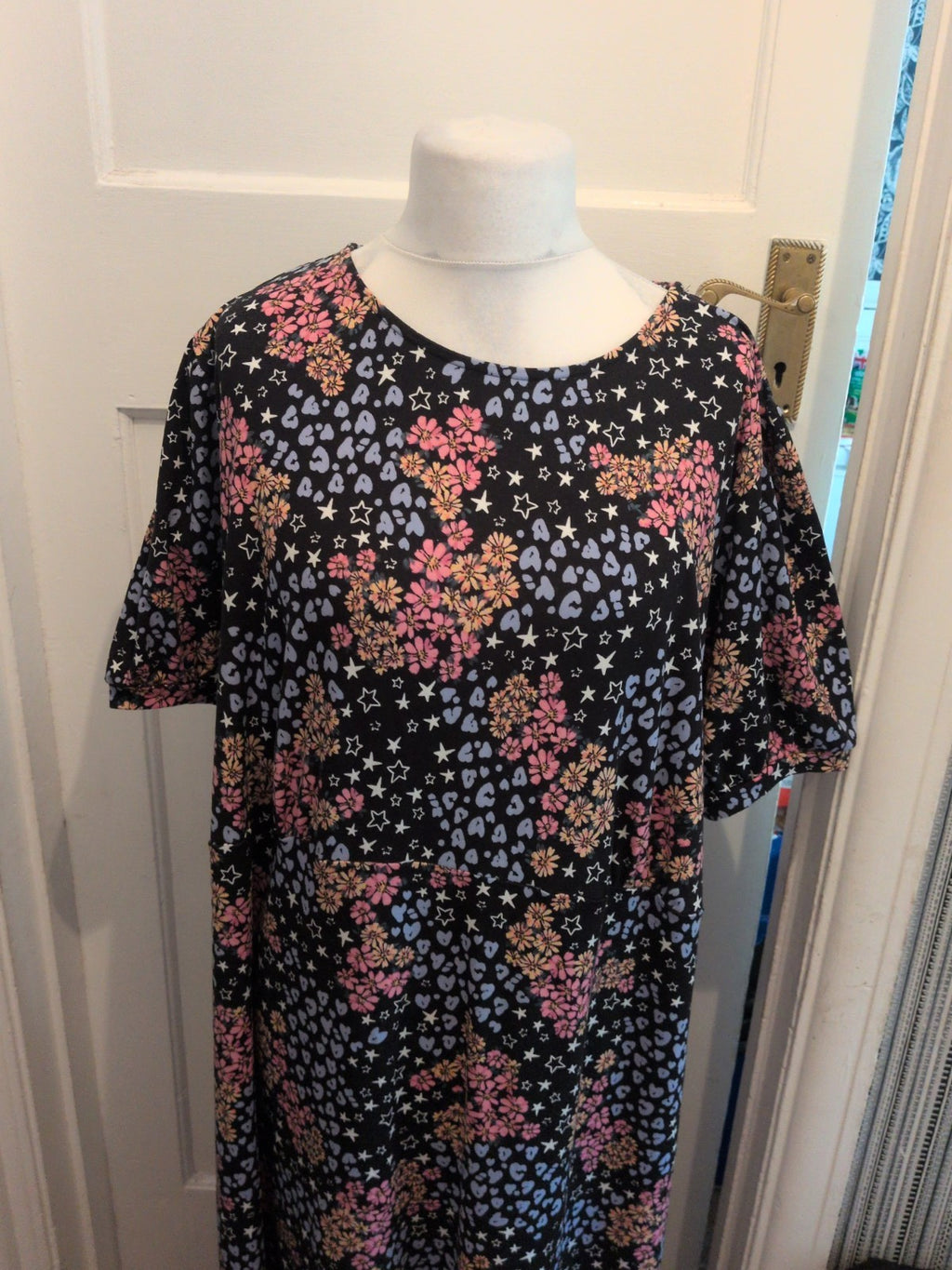 Simply Be Size 30 Floral Black Short Sleeve Maxi Dress Long