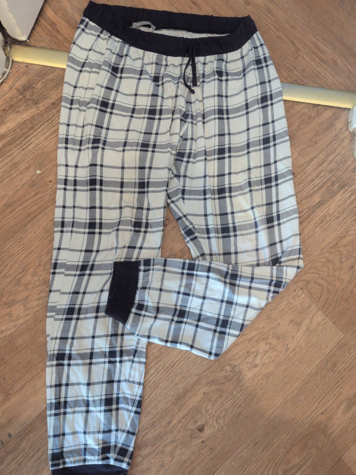 New Look Medium Blue And White Check Pyjama Bottom