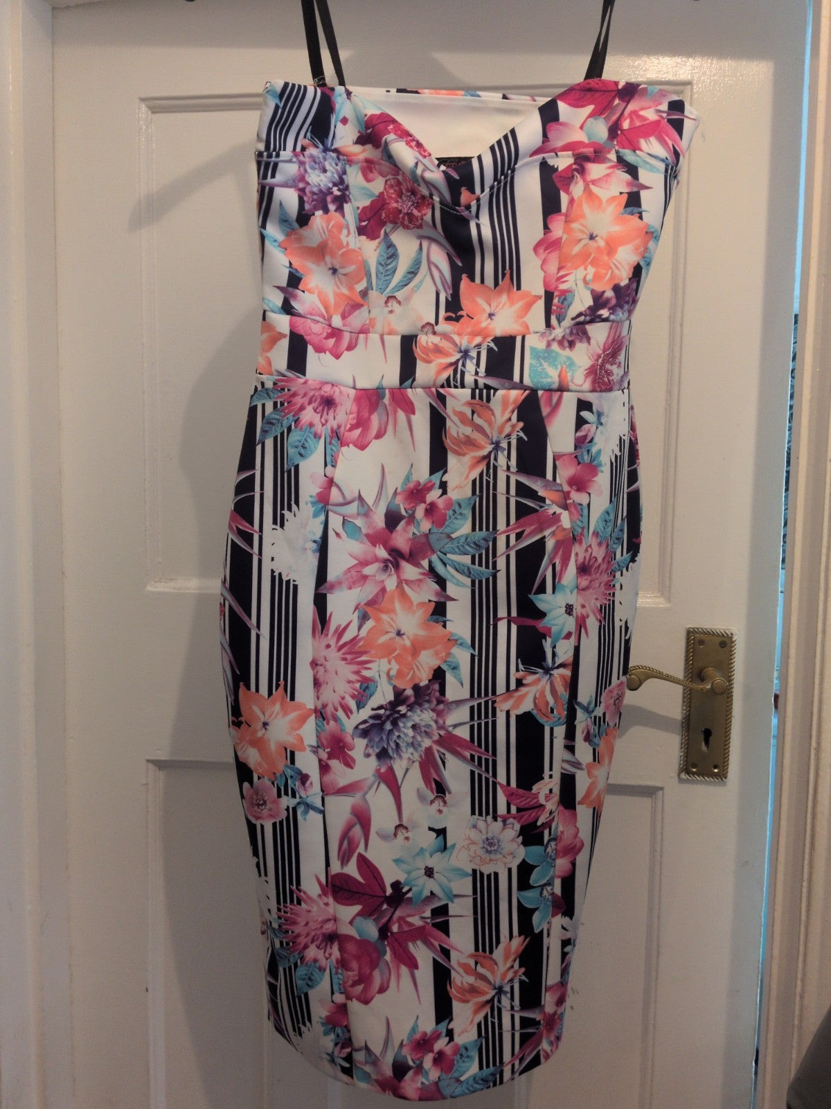 Evita 10 Floral Sleeveless Dress