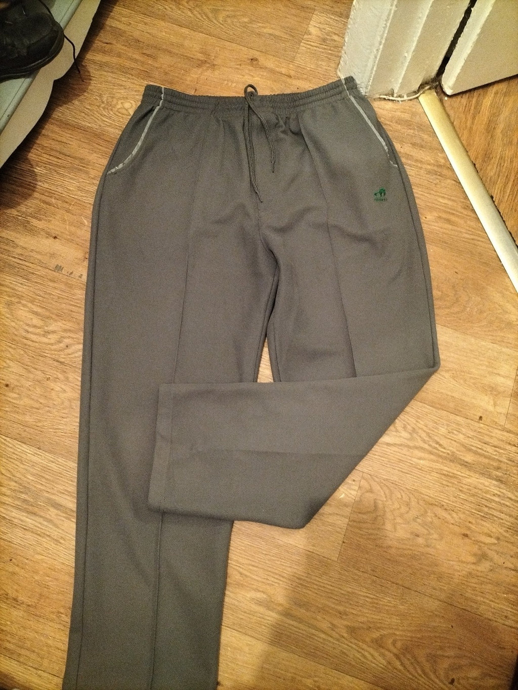 Mens Emsmorn Size XL Short Grey Elasticated Trousers