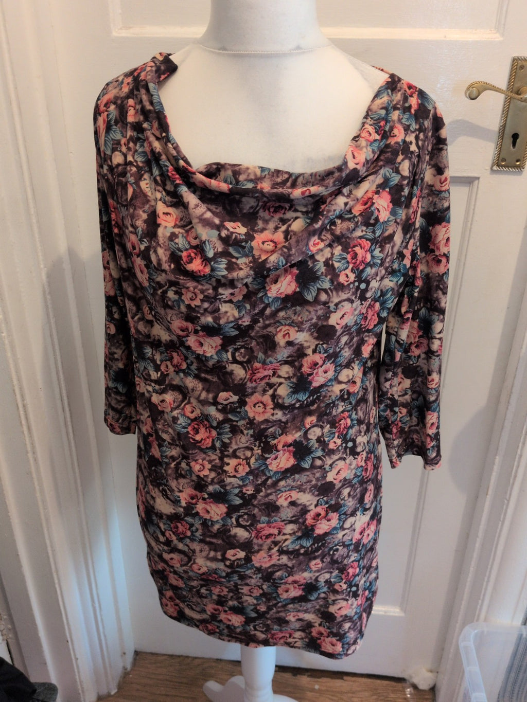 14 Purple Floral Long Sleeve Dress Knee Length