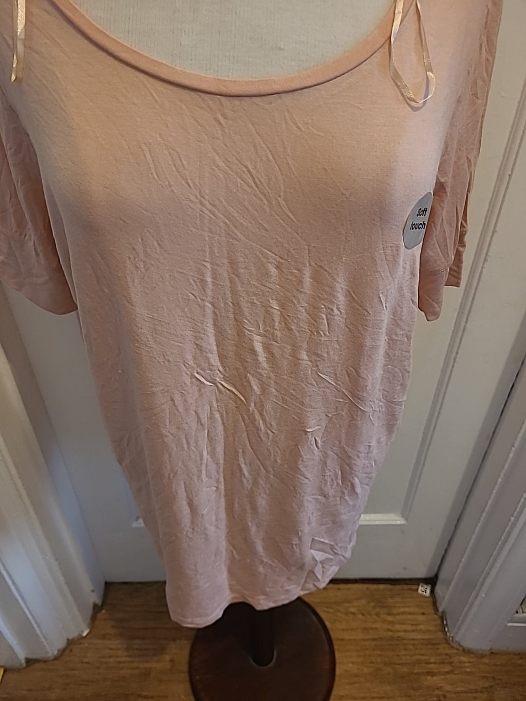 Ladies Tu Size 16 Pale Pink Soft Touch Short Sleeved Tshirt