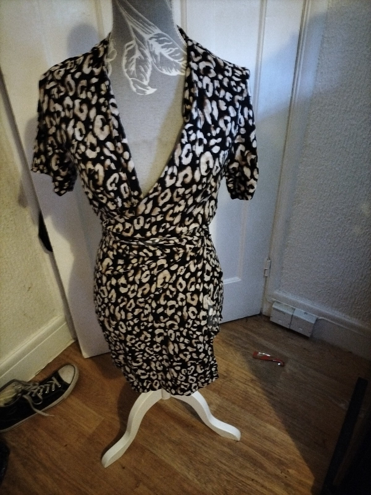 Ladies H+M Size Small Animal Print Wrap Over Top