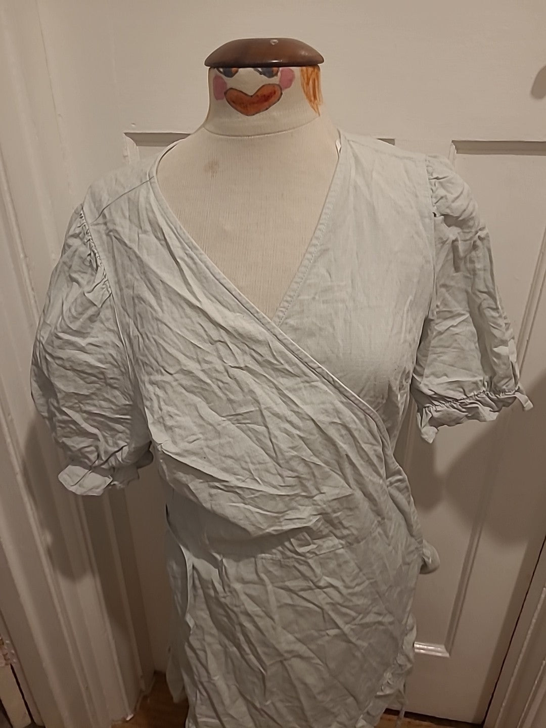 Ladies Primark Size 20 Pale Mint Short Sleeved Dress