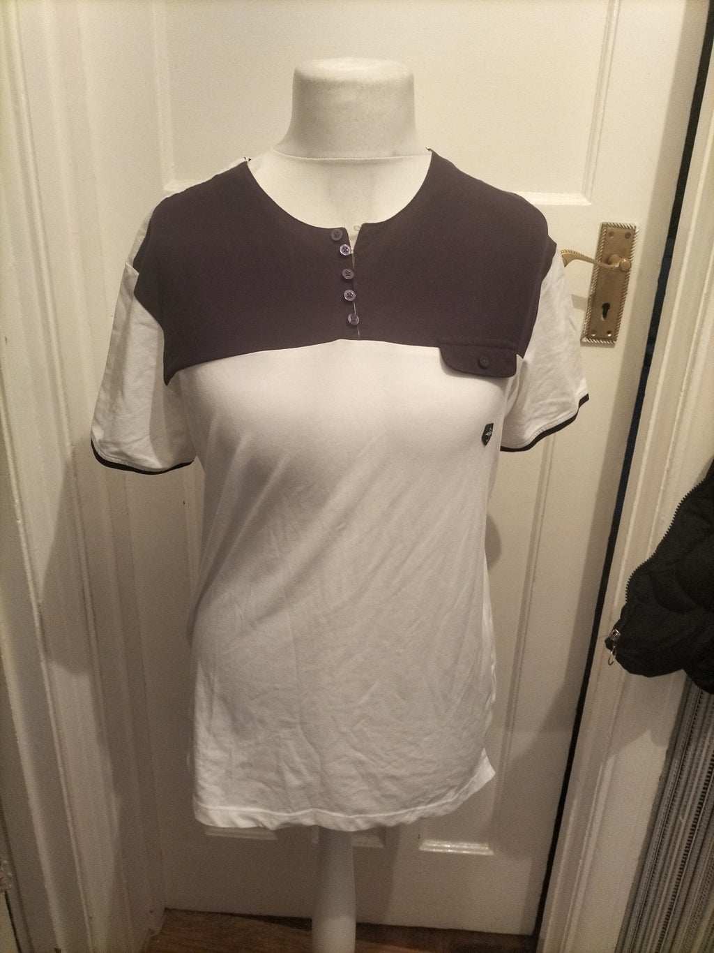 Mens Strength And Honor Size XL Purple And White Short Sleeved Tshirt