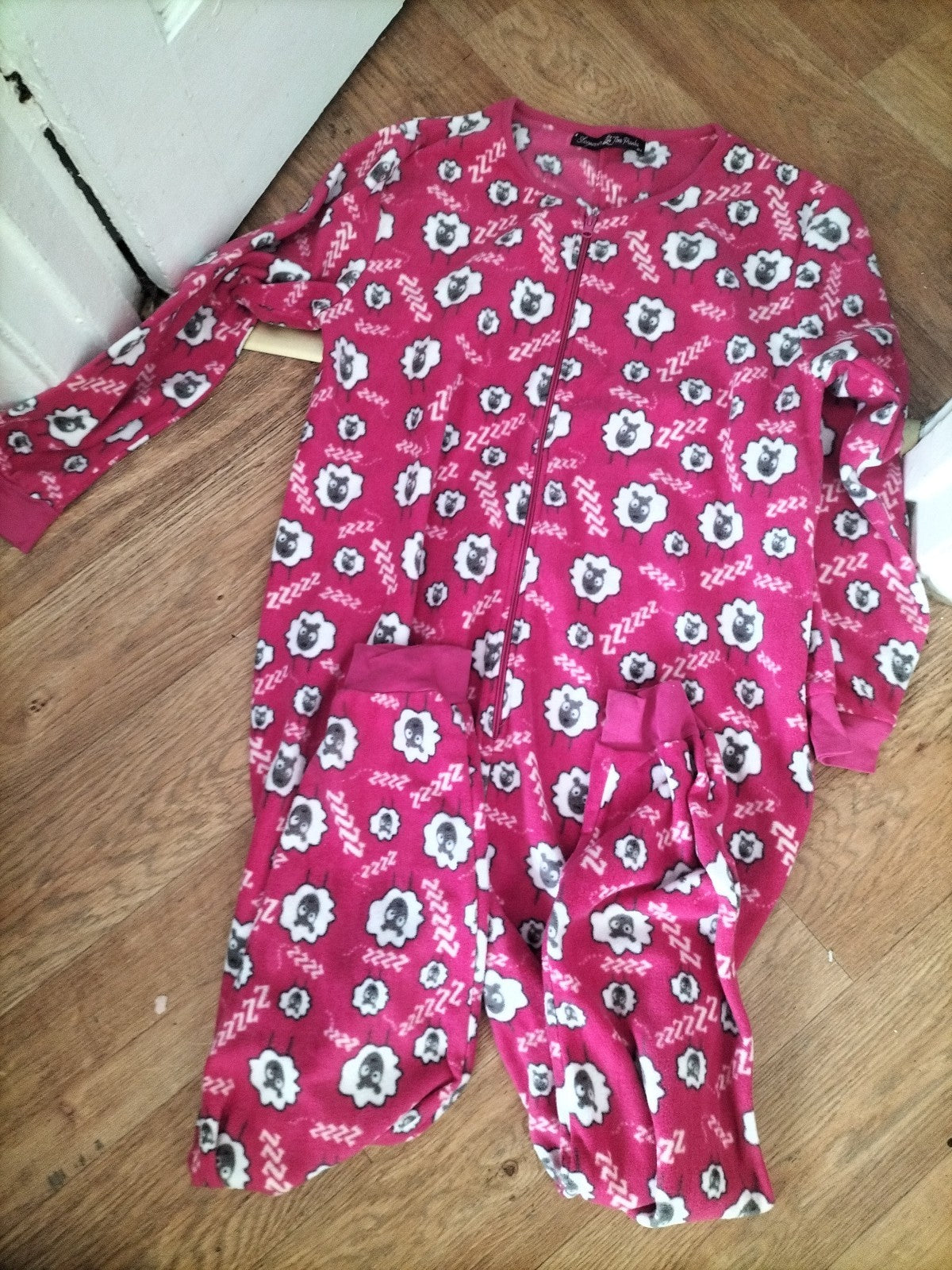 Tom Franks M/L Pink Sheep All In One Pyjama