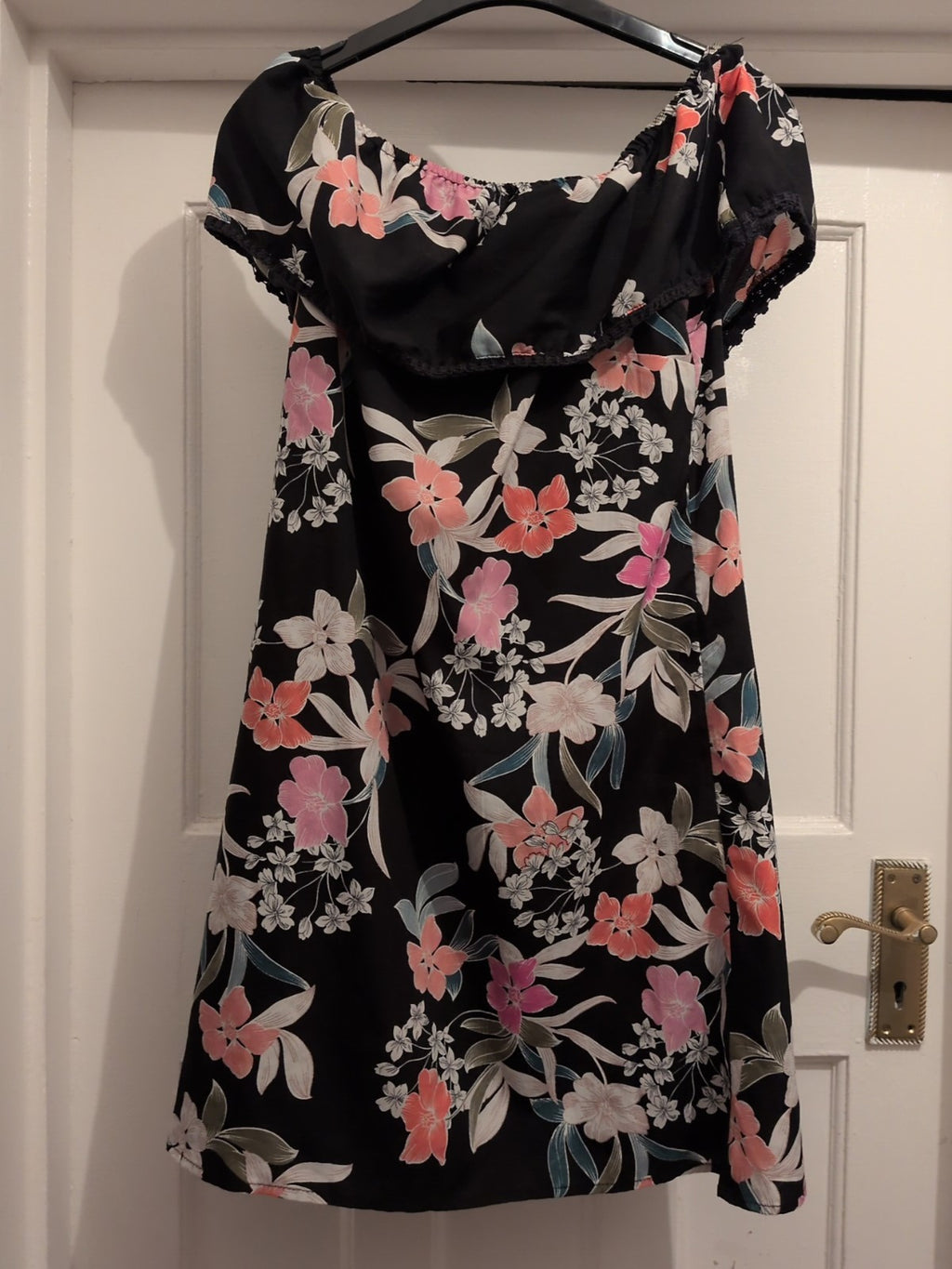 Primark 10 Black Floral Sleeveless Dress