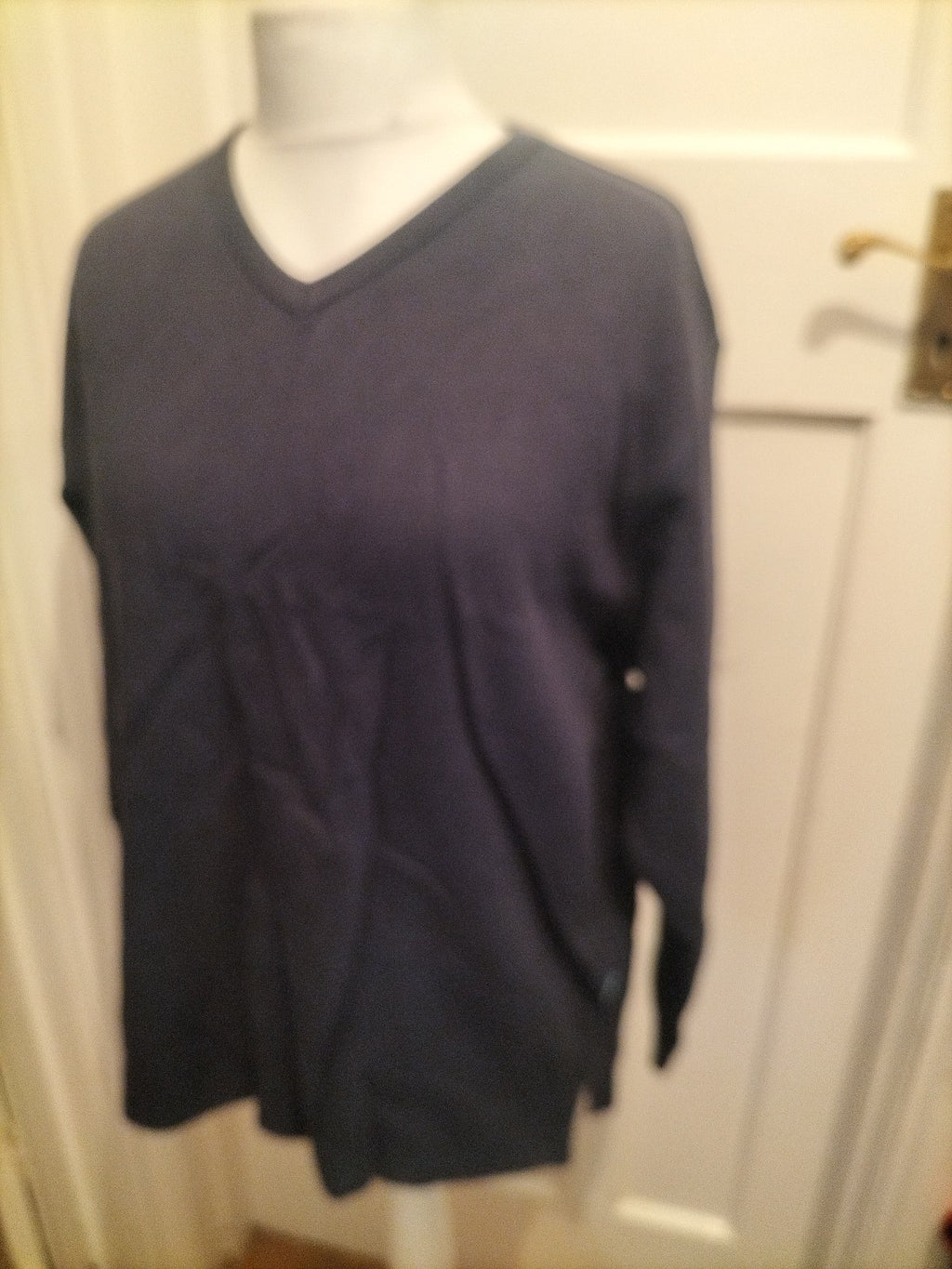 Mens Ila Size M Navy Sweatshirt V Neck