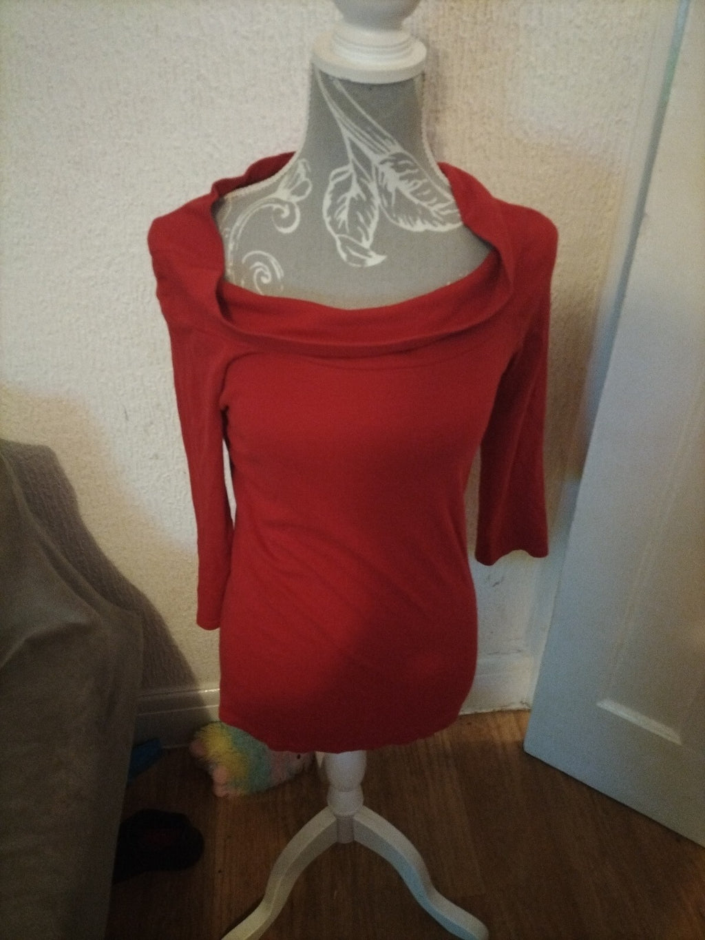 Ladies Dorothy Perkins Size 10 Red Long Sleeved Blouse
