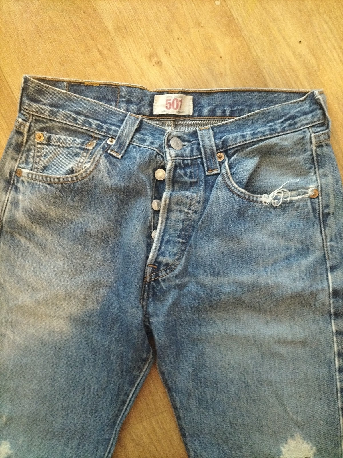 Mens Levis 501 Size W28" L30" Blue Denim Ripped Jeans