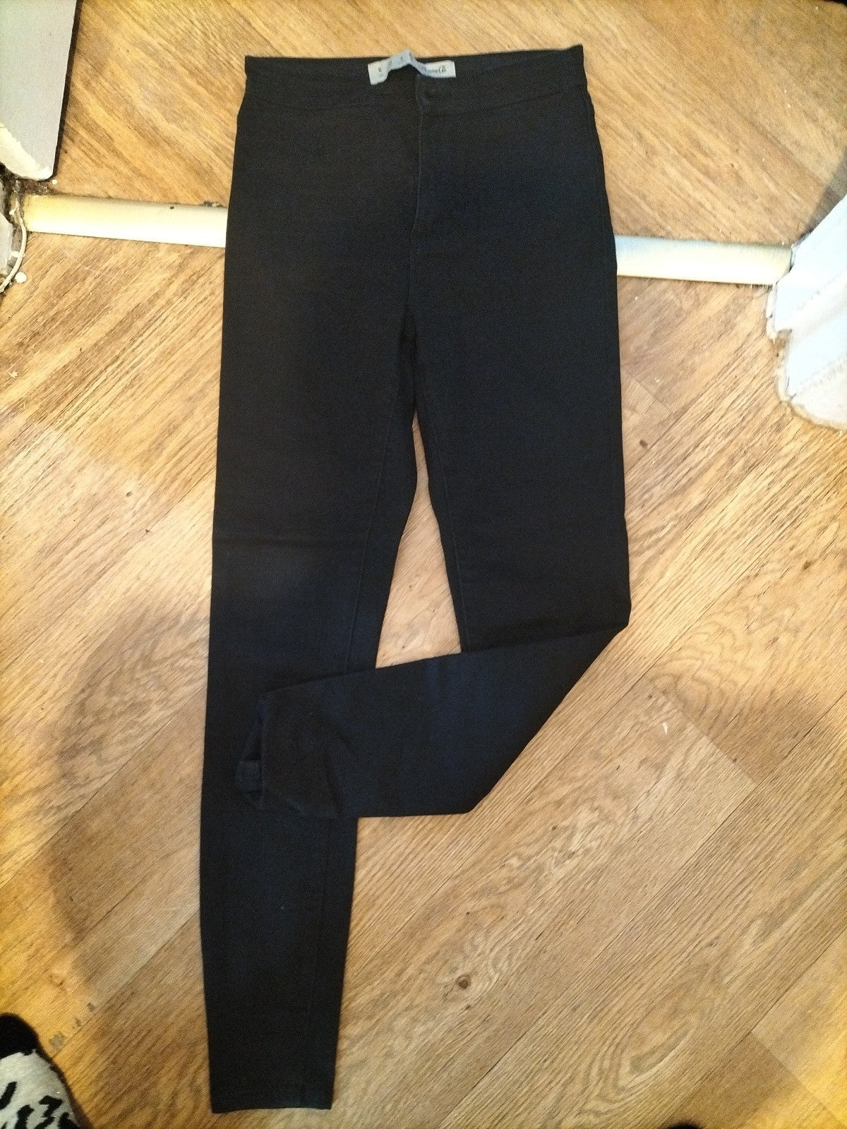 Ladies Denim&Co Size 8 Black Skinny Jeans