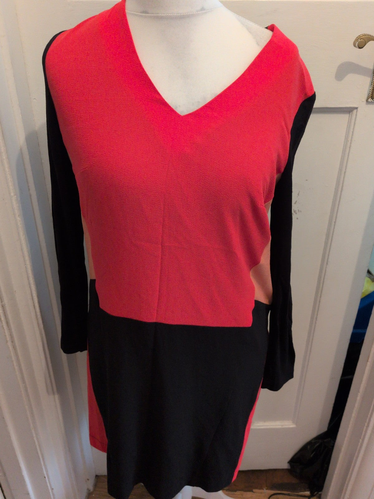 Miss Captain Trend EU 42 Coral And Black Long Sleeve Dress