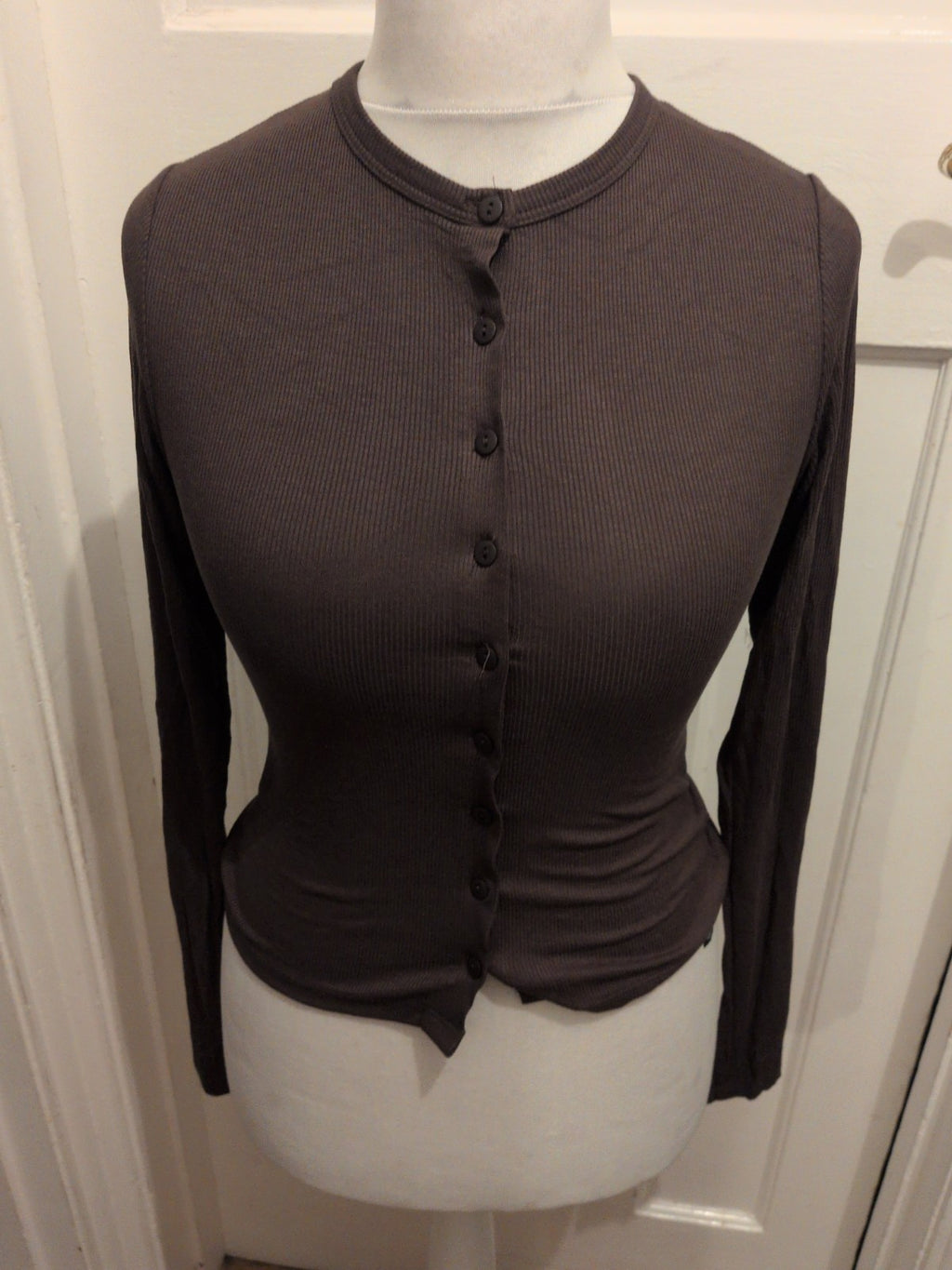 Prettylittlething 10 Dark Khaki Long Sleeve Buttoned Top