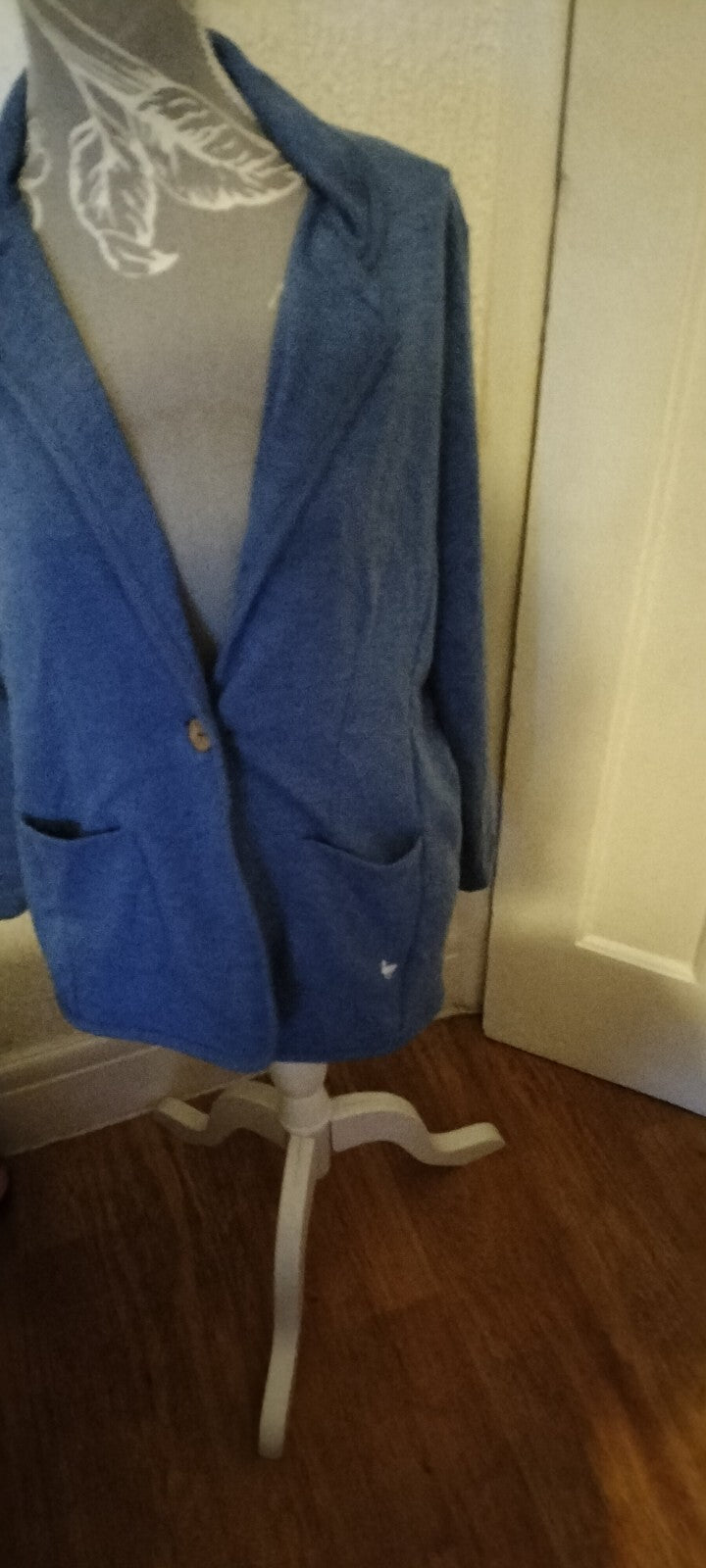 Ladies EWM Size Medium Blue Long Sleeved Lined Jacket