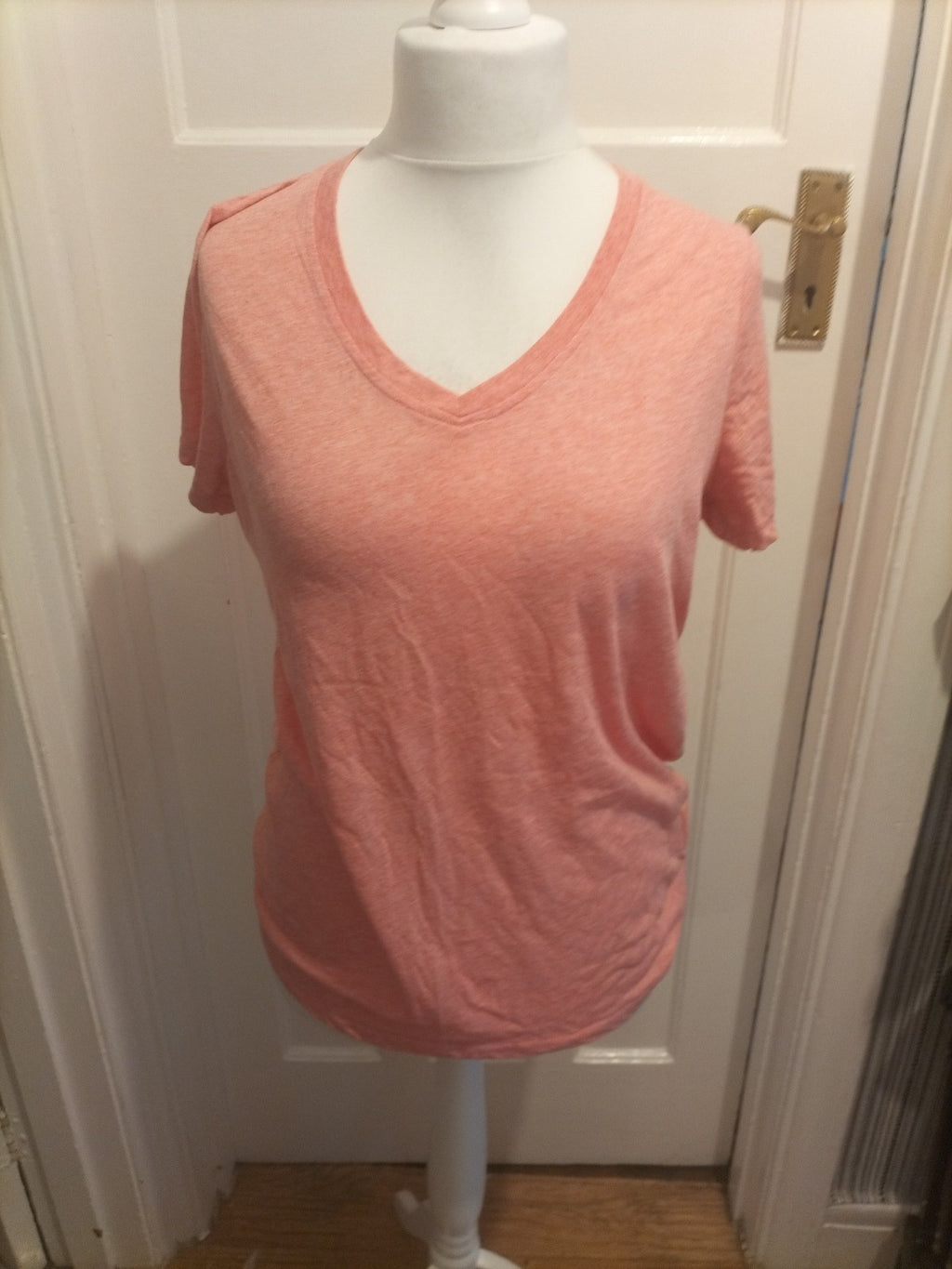 Mens Nike Dri Fit Size Large Peach Short Sleeved Tshirt Loose Fit