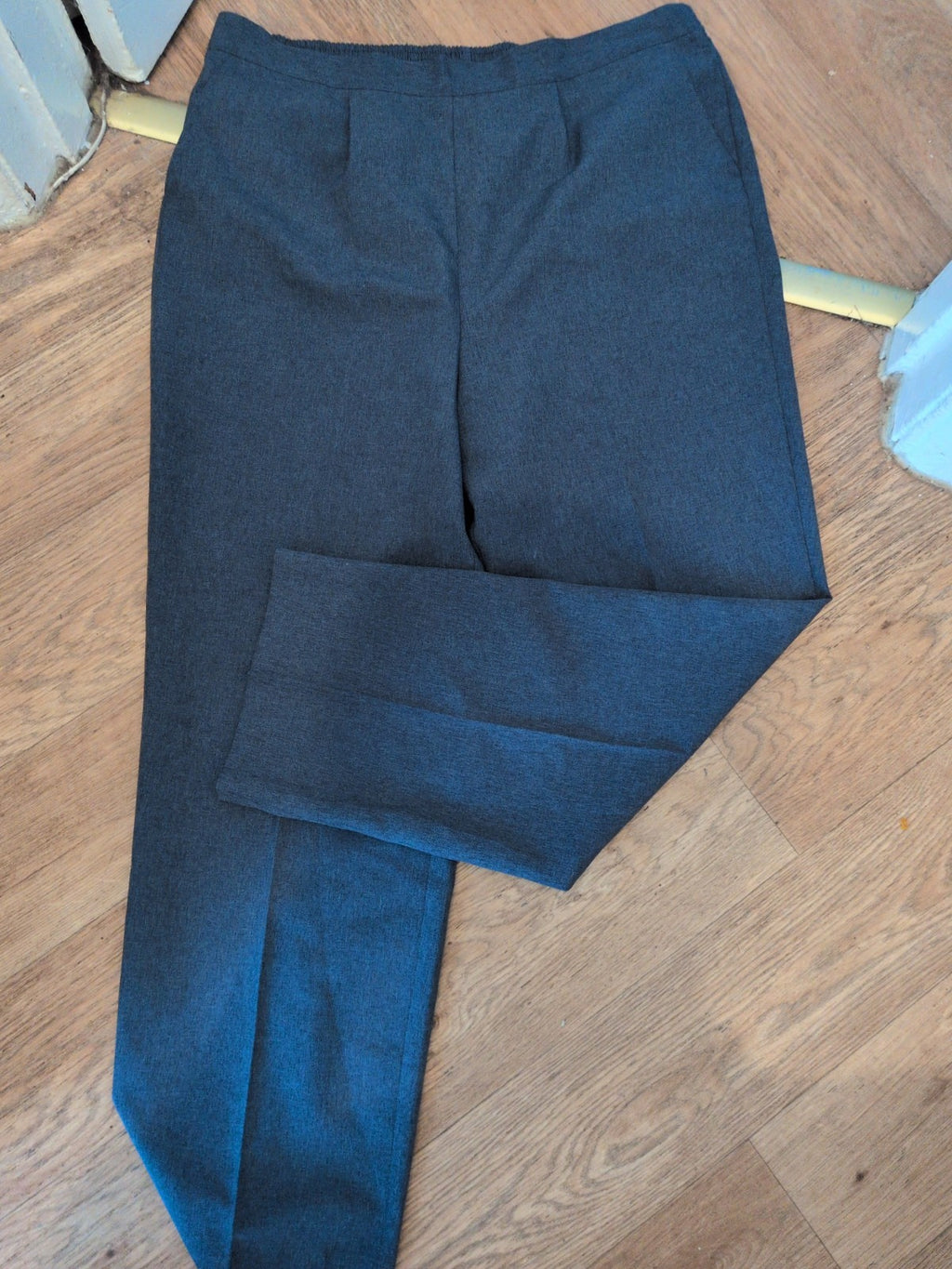 Bonmarche 18 Grey Elasticated Pull On Smart Trousers