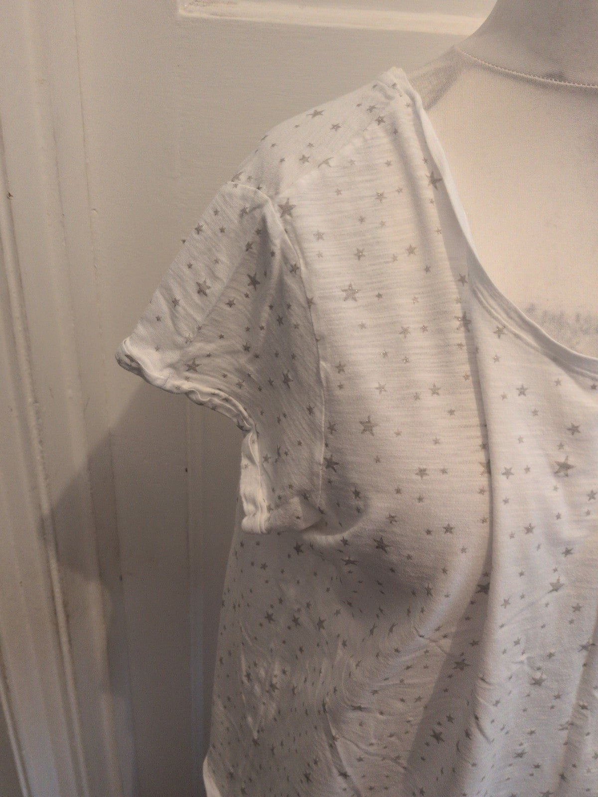 Papaya 18 White With Silver Stars Short Sleeve T-shirt
