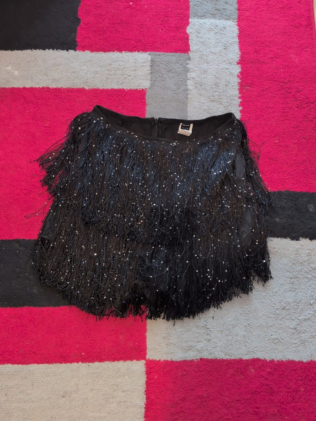 Ladies Shein Size L Black Elasticated Shirt Length Tassled Skirt