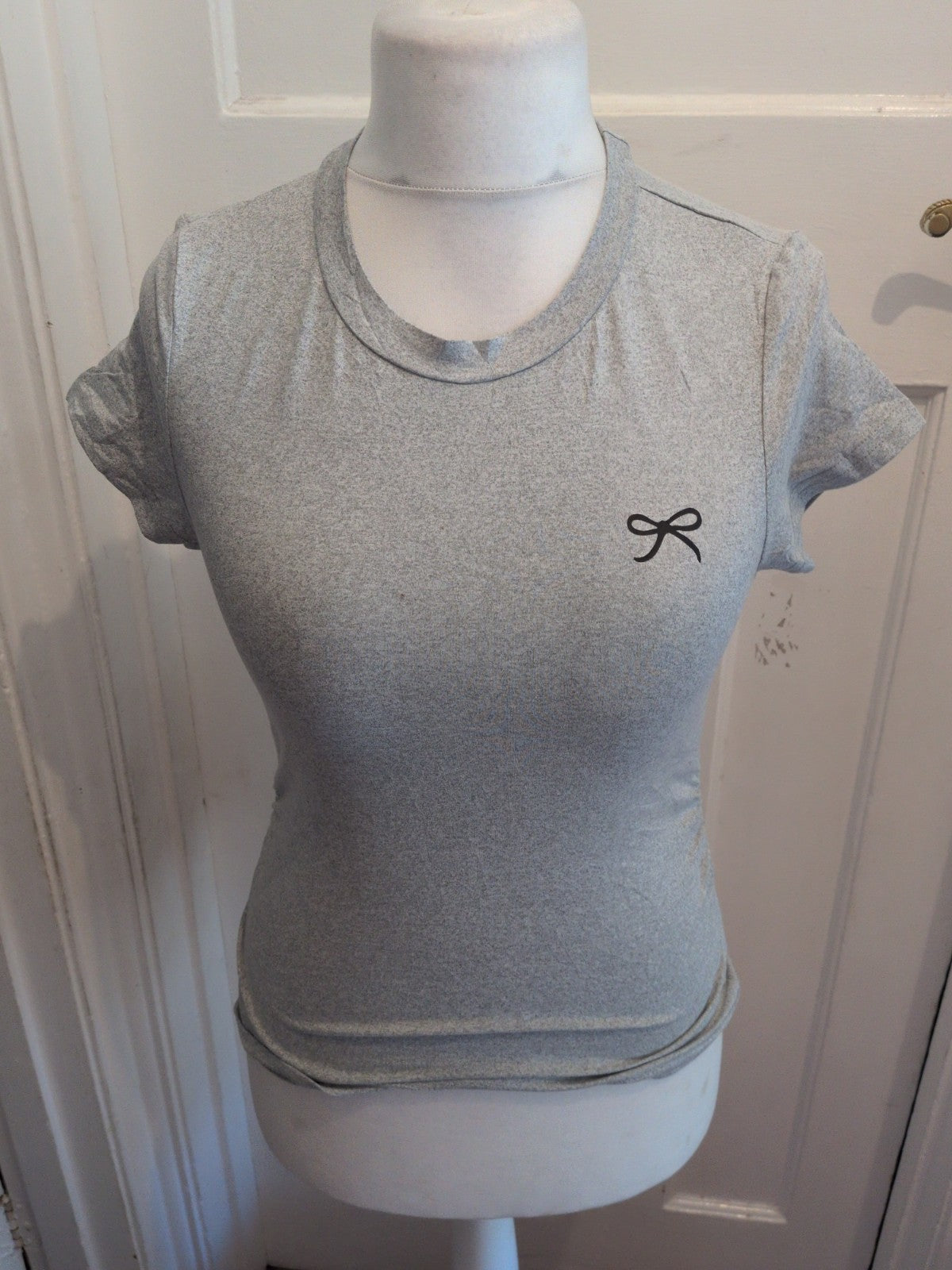 Shein Small Grey Short Sleeve T-shirt Bow Print