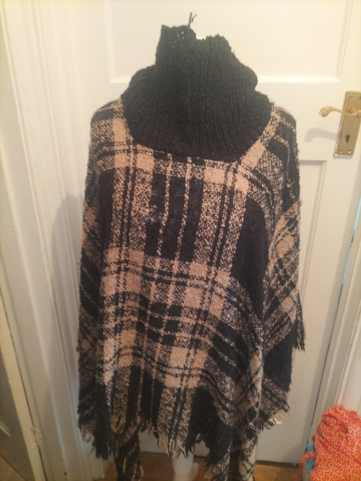 Wild Flower One Size Brown And Black Poncho