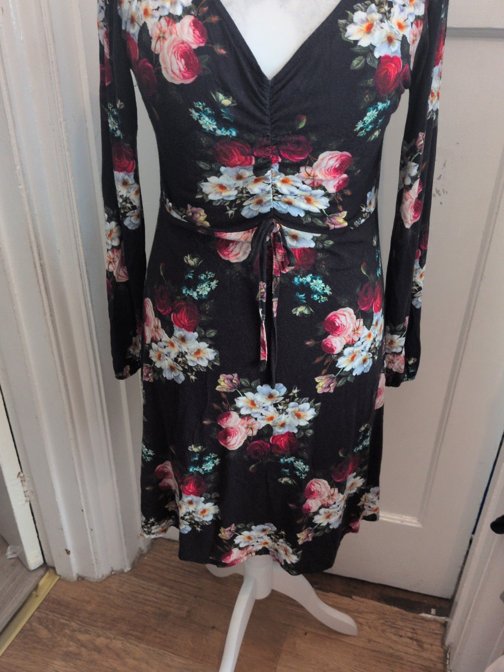 Dorothy Perkins 14 Black Floral Long Sleeve Dress