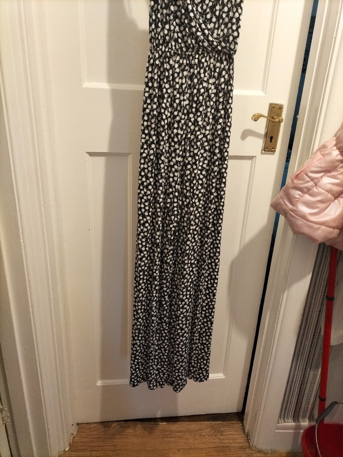 Ladies Miss Selfridge Size 12 Black/White Floral Sleeveless Jumpsuit