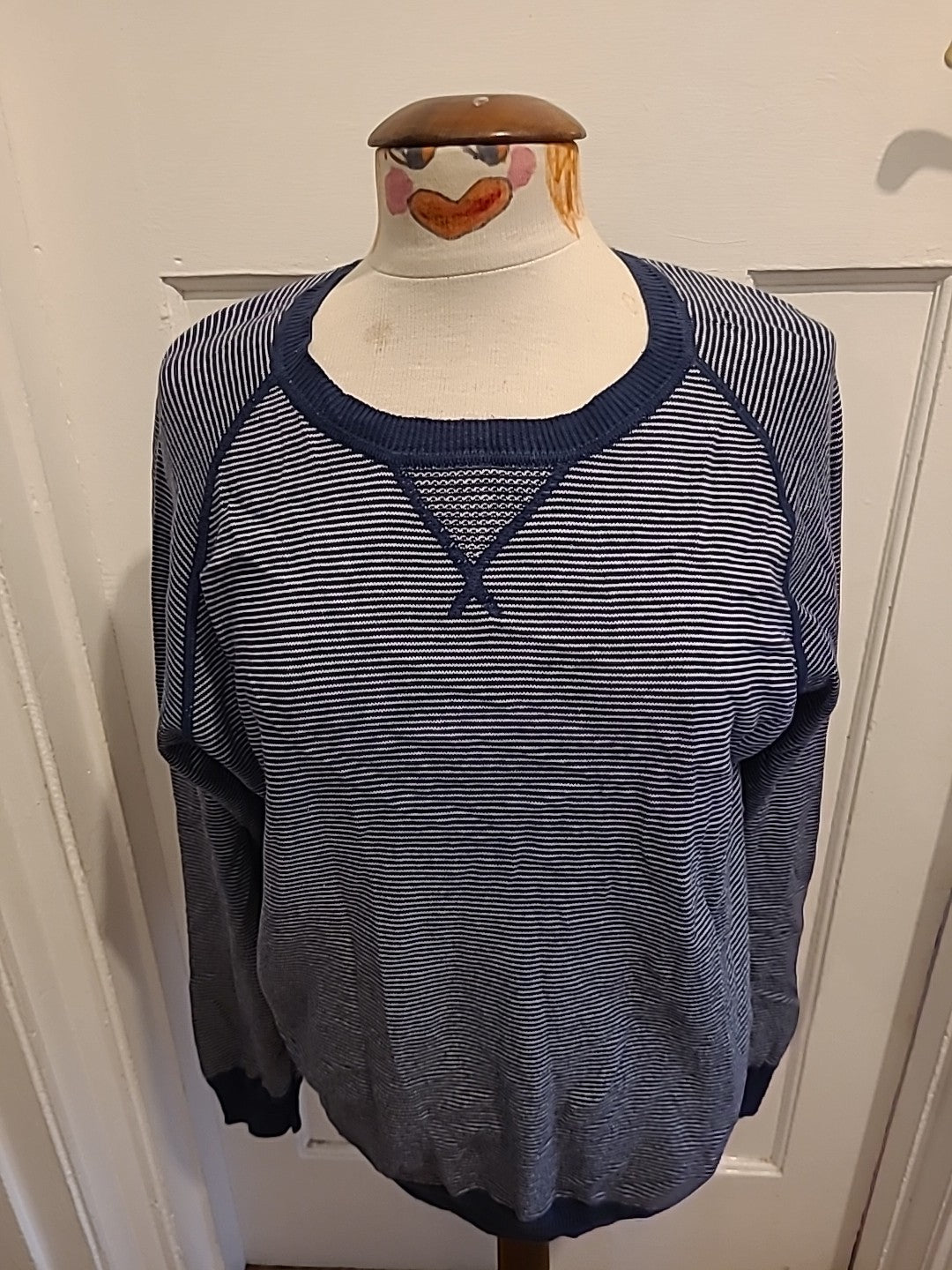 Mens Haworth Size Large Navy White Striped Long Sleeved Pullover Jumper