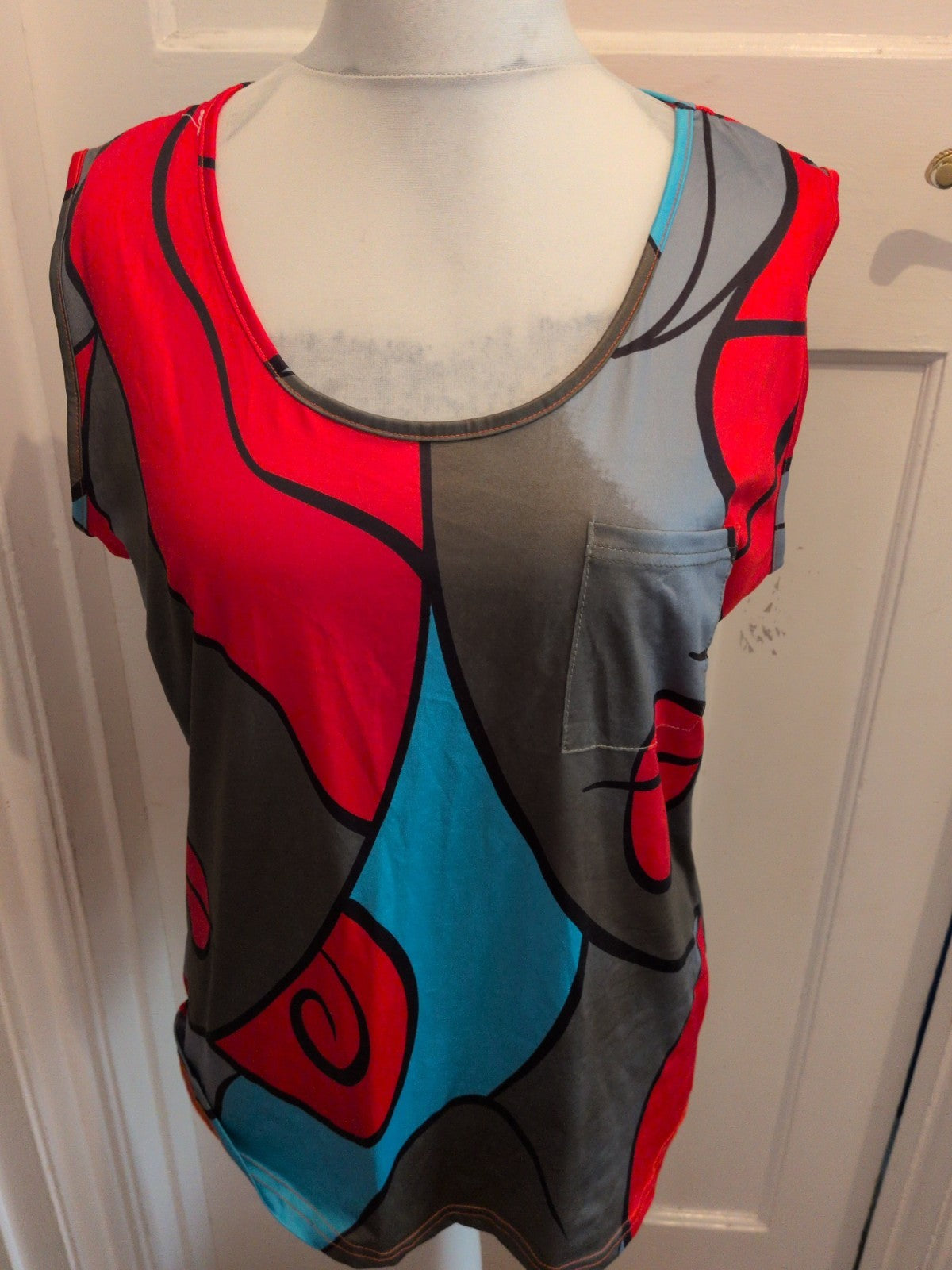 4xl Grey Blue Red Sleeveless Blouse Top