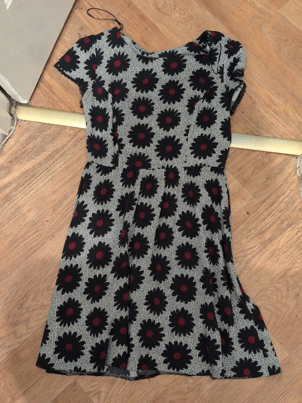 New Look 12 Black White Purple Short Sleeve Fit And Flare Dress