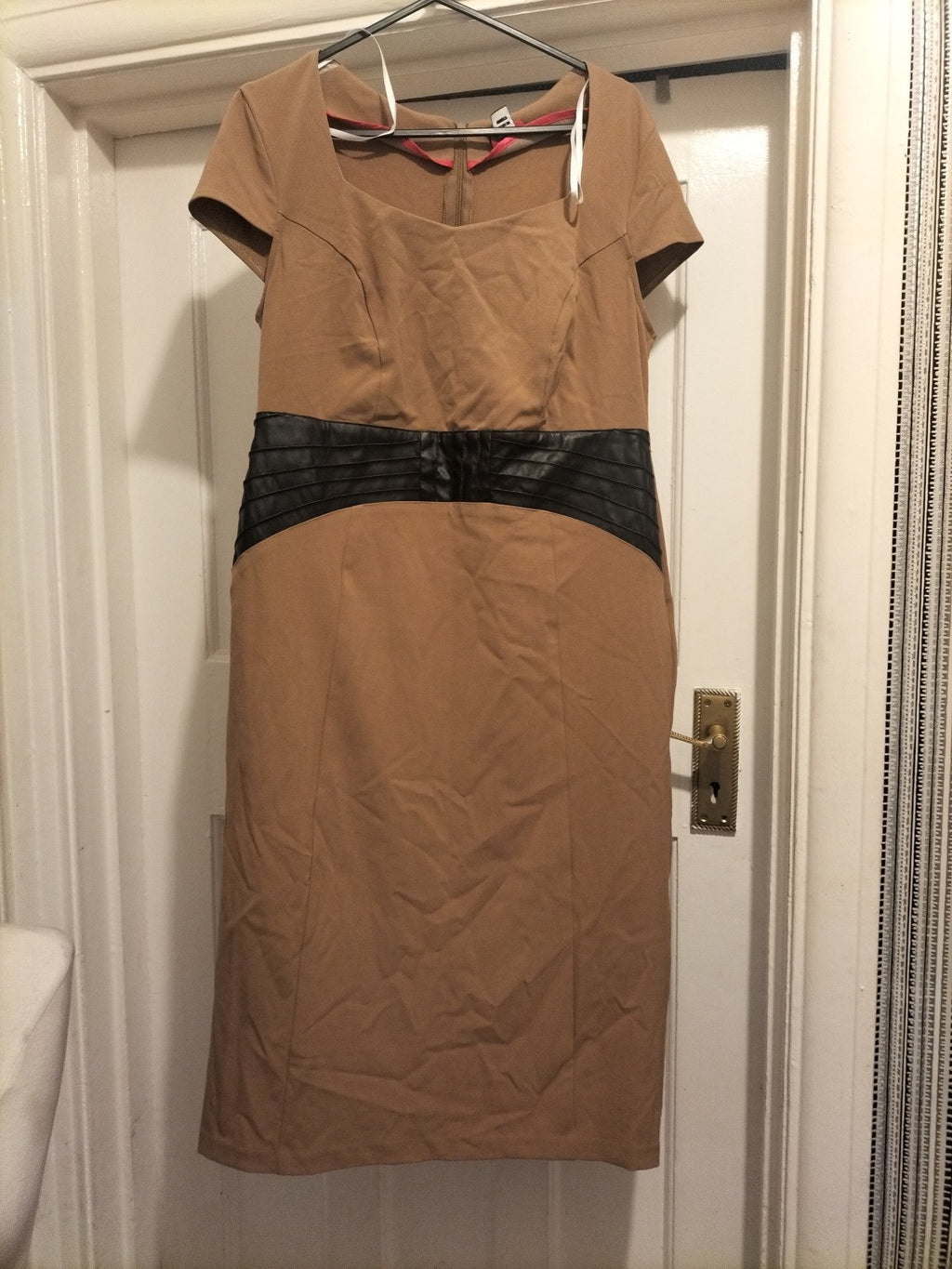 Ladies Magi Size 12 Brown And Black Sleeveless Dress