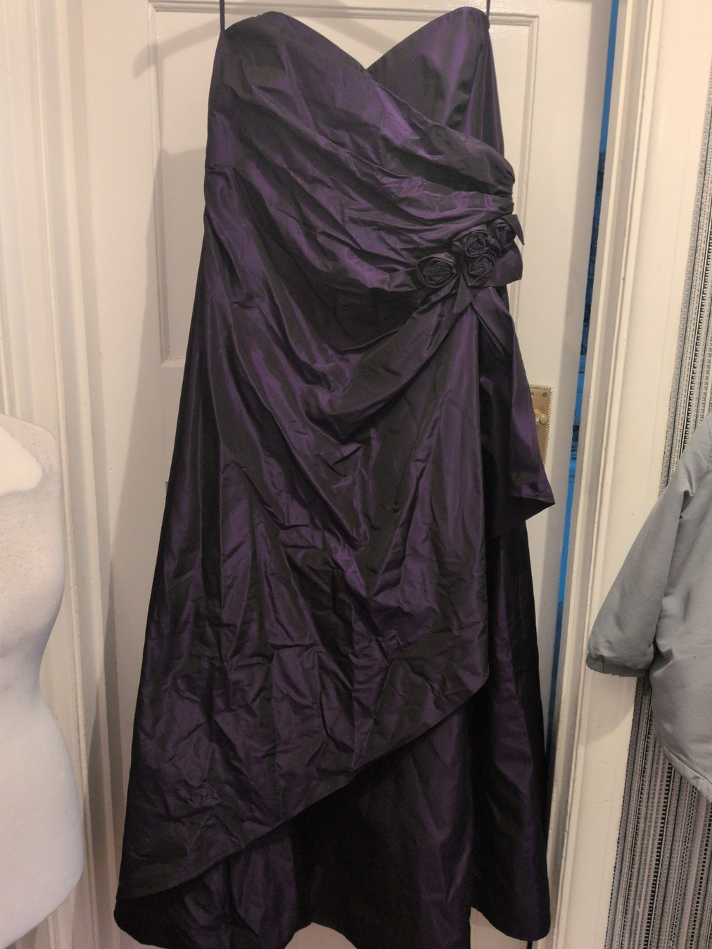 Debut 18 Deep Purple Sleeveless Strapless Long Length Dress