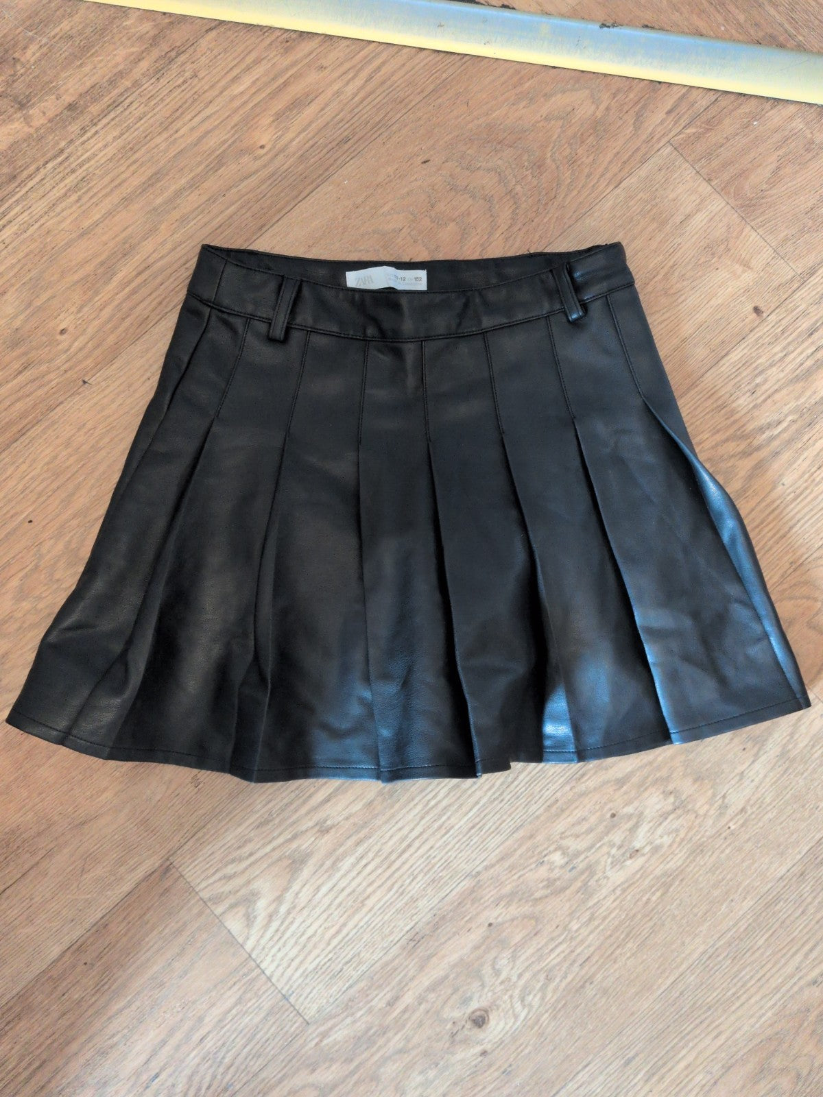 Zara 11-12 Years Black Pleather Mini Skirt