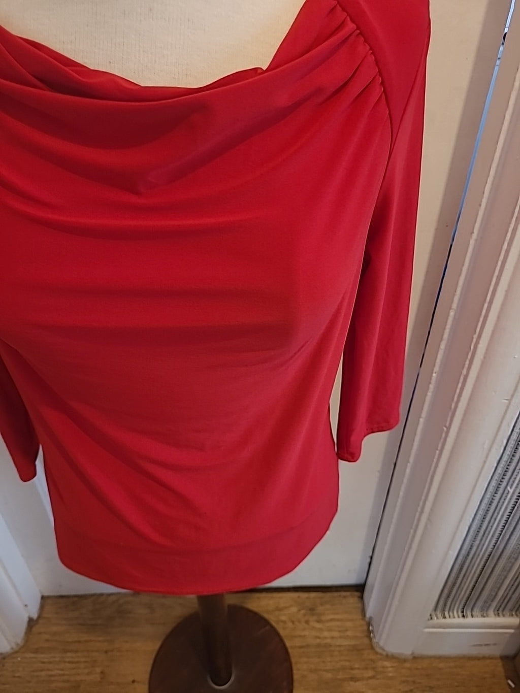 Ladies Julipa Size 12 Red Long Sleeved Blouse