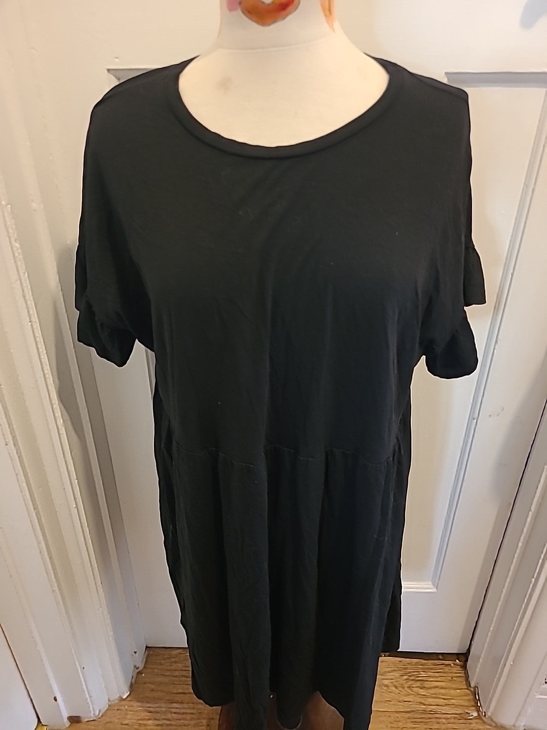 Ladies New Look Size 14 Black Short Sleeved A-line Dress